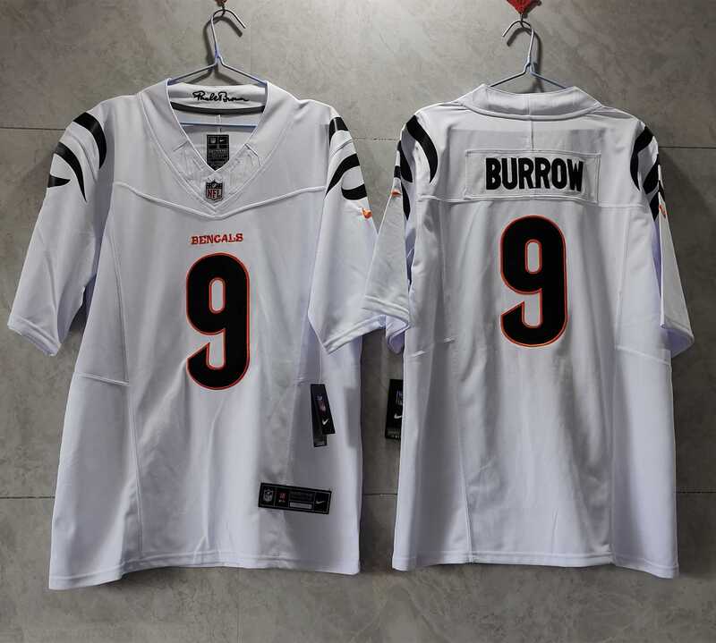 Men%27s Cincinnati Bengals #9 Joe Burrow White 2023 F.U.S.E. Vapor Untouchable Limited Stitched Jersey->green bay packers->NFL Jersey